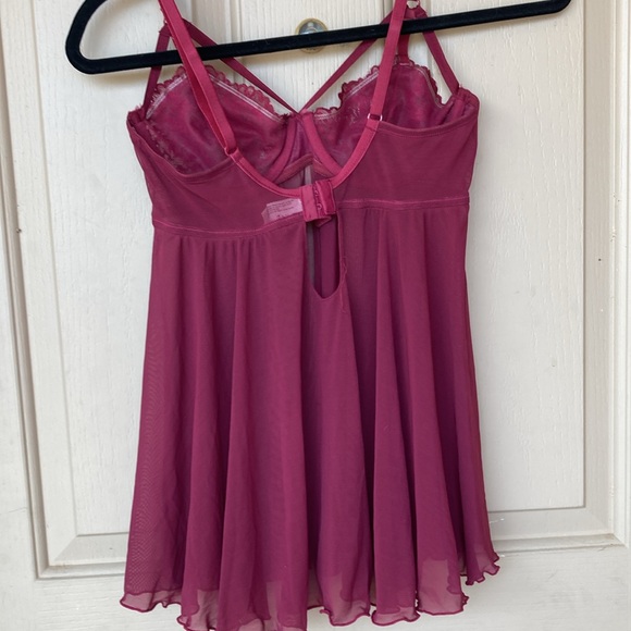 Maidenform 32C Burgundy, sexy lingerie with lace top and cheer bottom - Picture 5 of 12